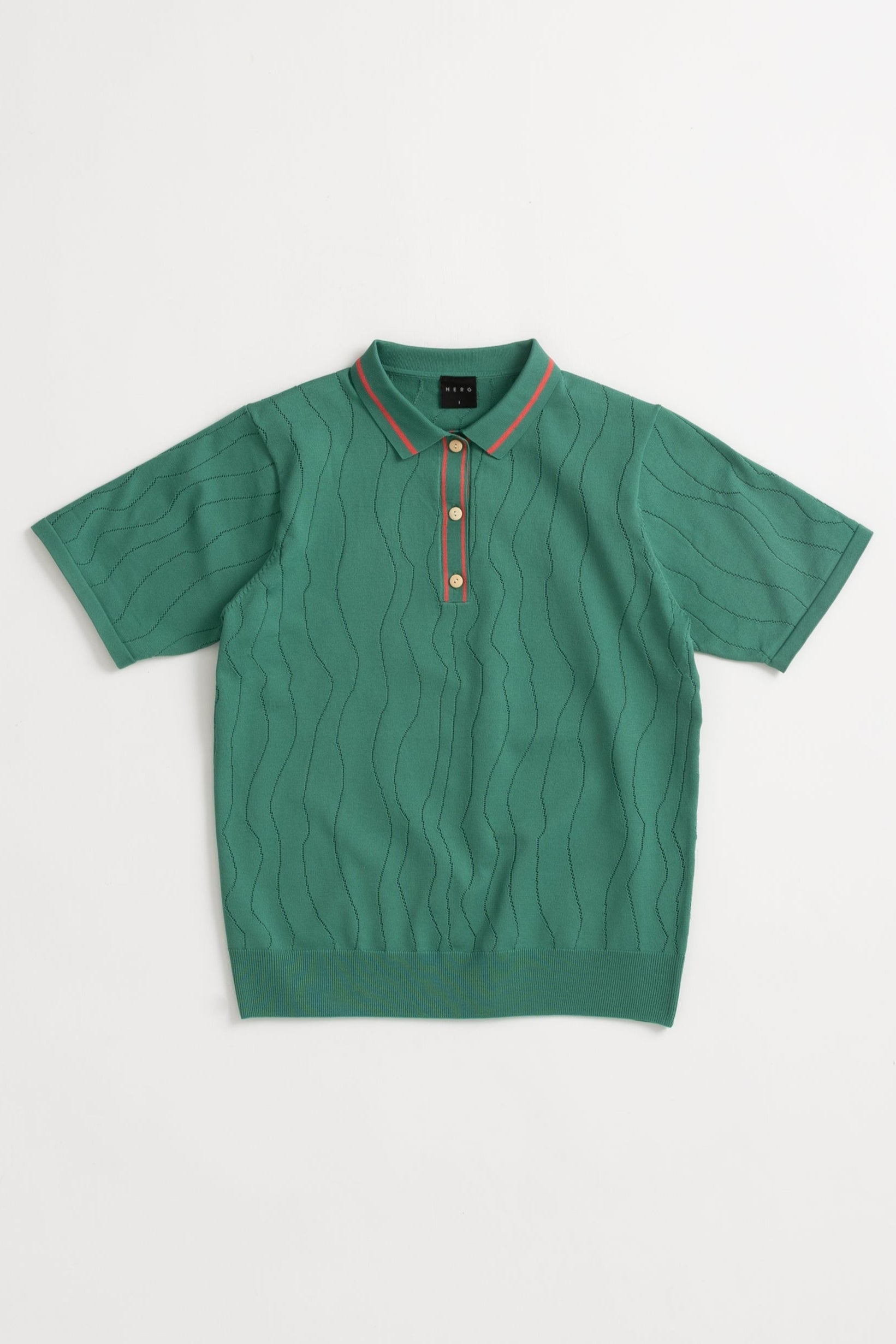 LIGHT WAVY STRIPE KNIT POLO