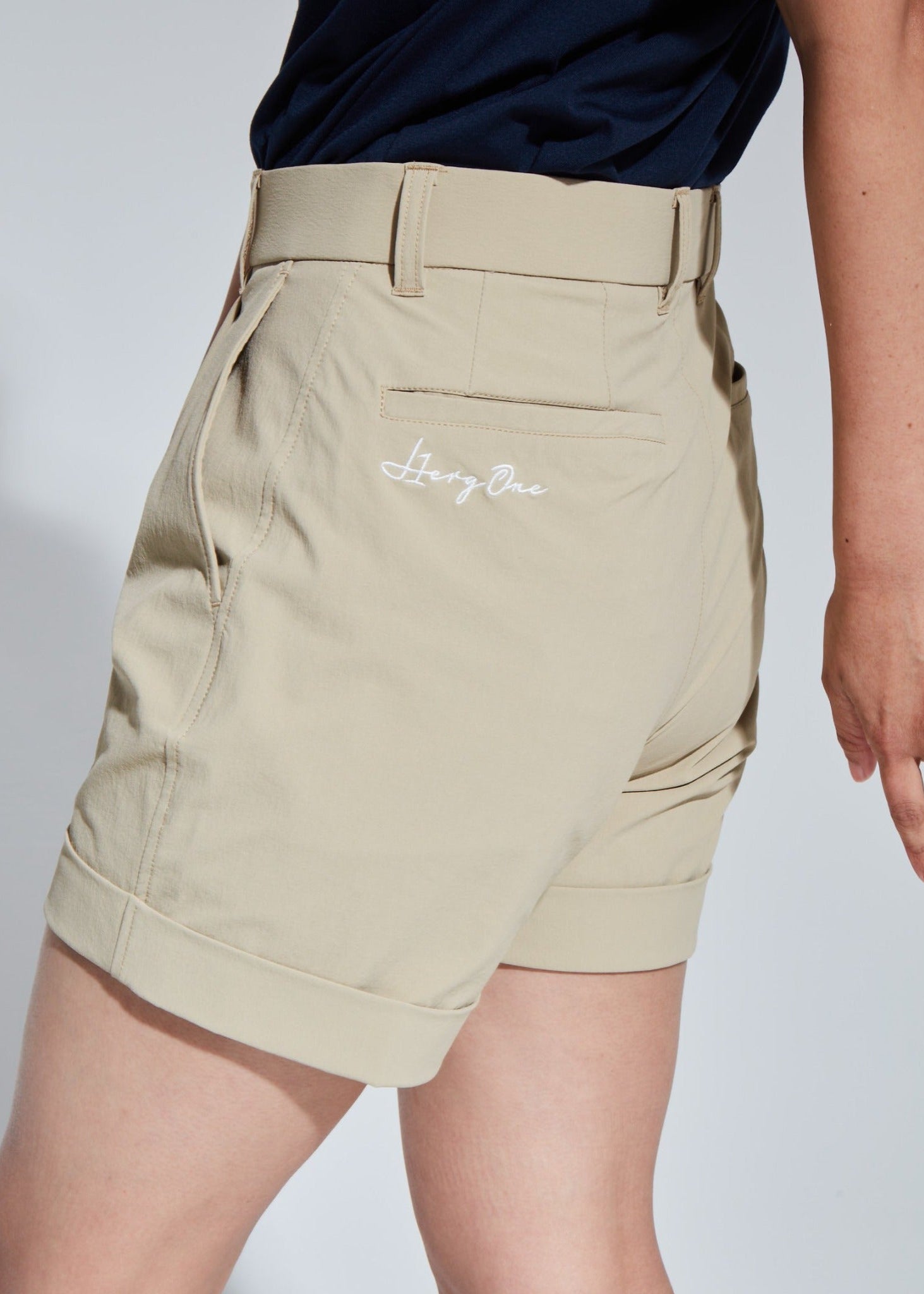 WOMENS SHORT PANTS
