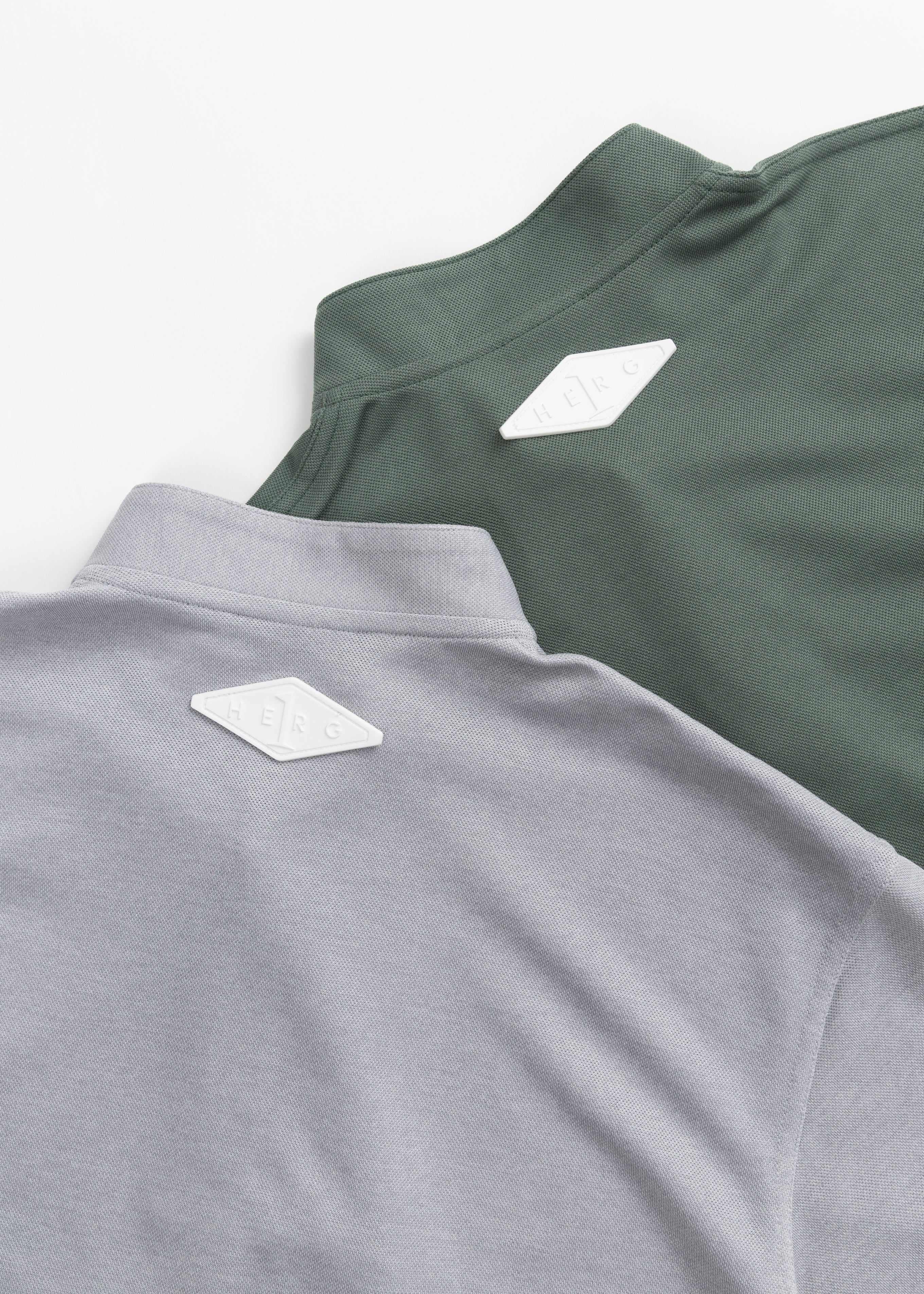 【2025 NEW】STAND COLLOR &THREE-LINE H EMBROIDERY POLO