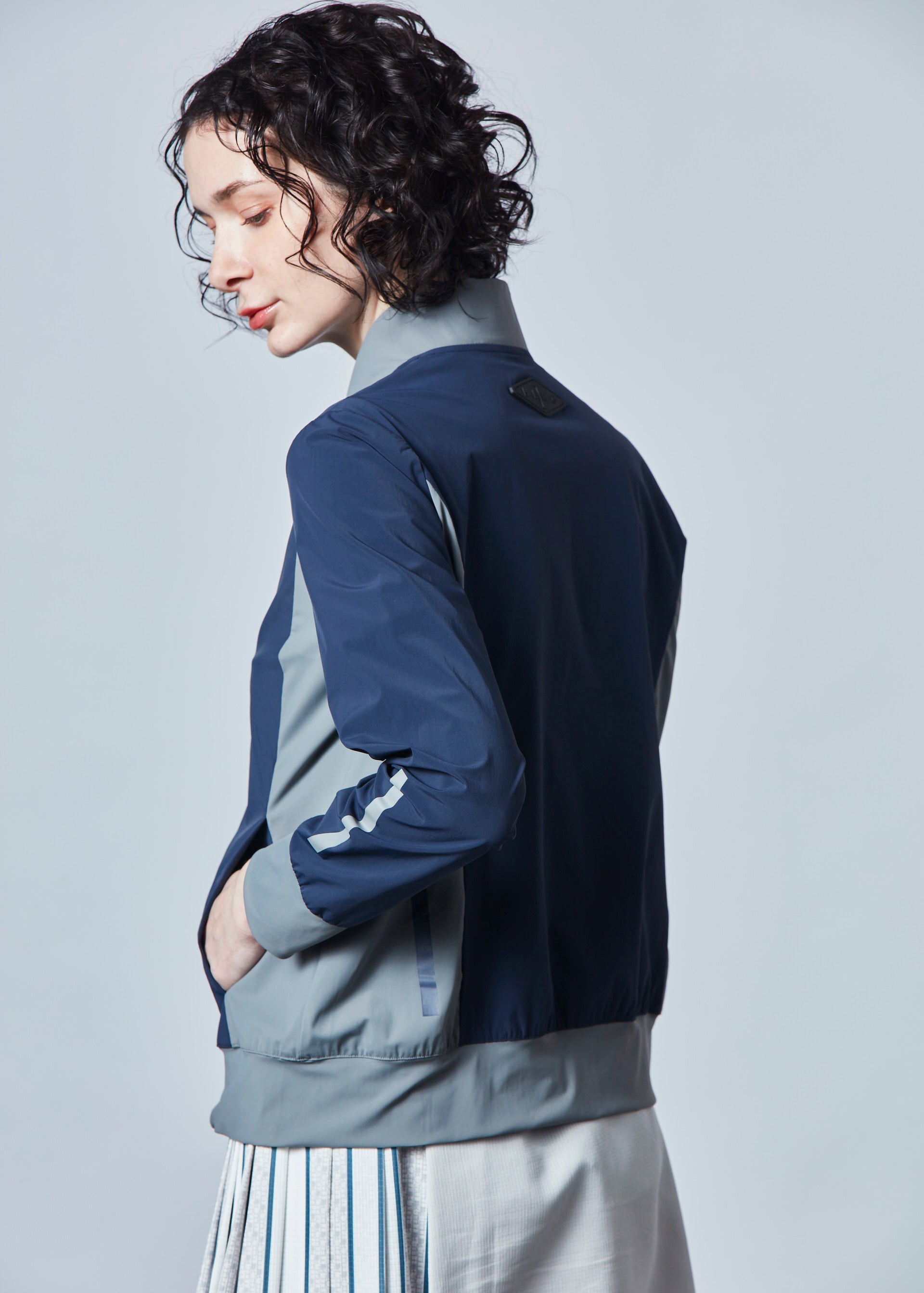 【先行予約・NEW】パッカブルコンパクトナイロンストレッチブルゾン