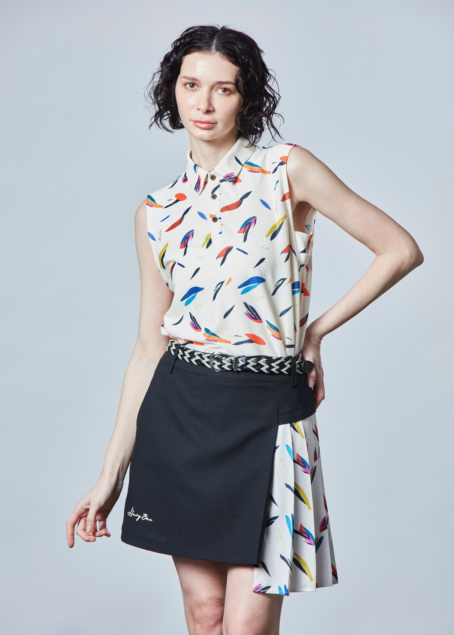 【入荷!・NEW】ドッドエアーアシンメトリープリーツスカート