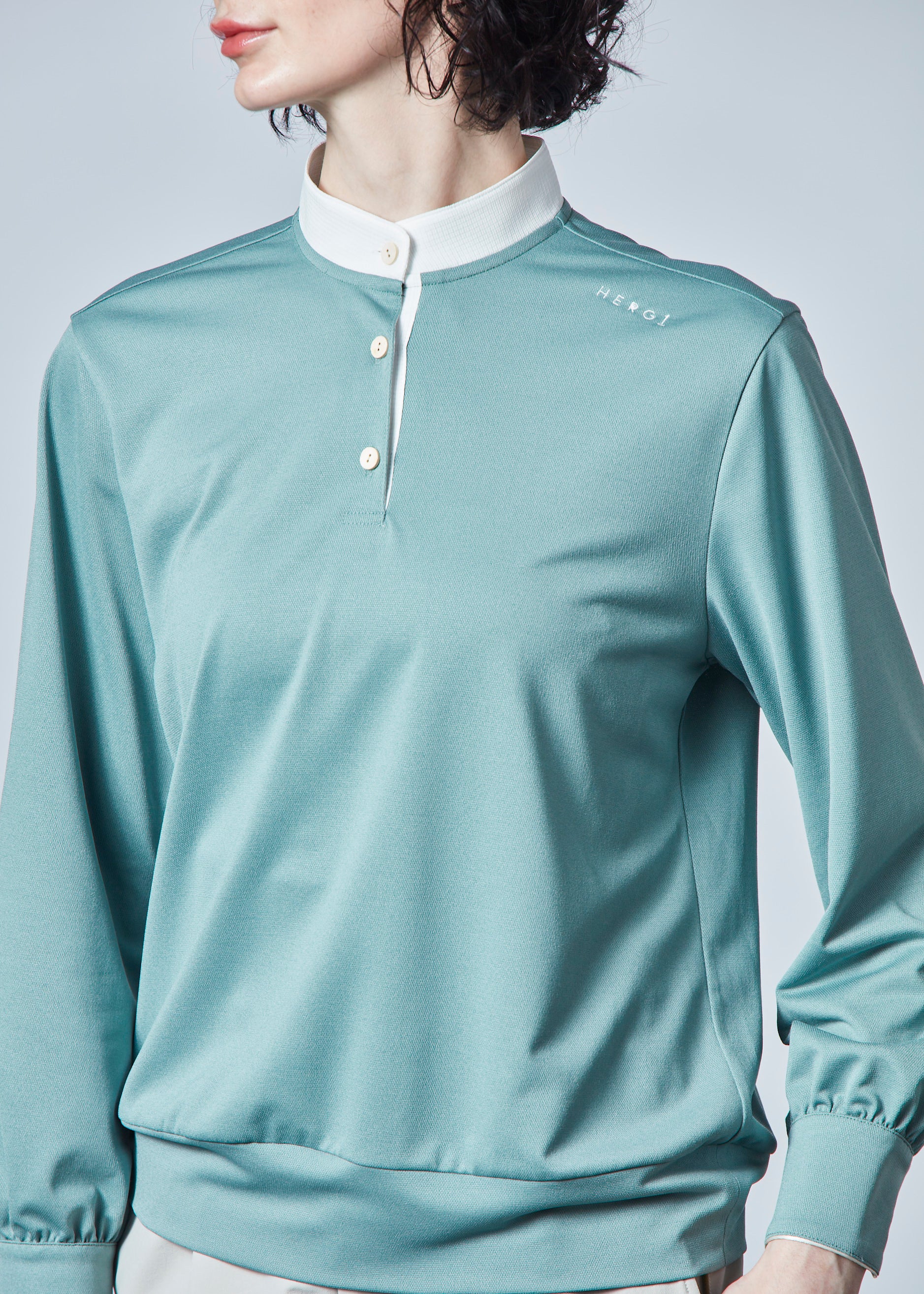 【NEW】スタンドカラーピケポロブラウス