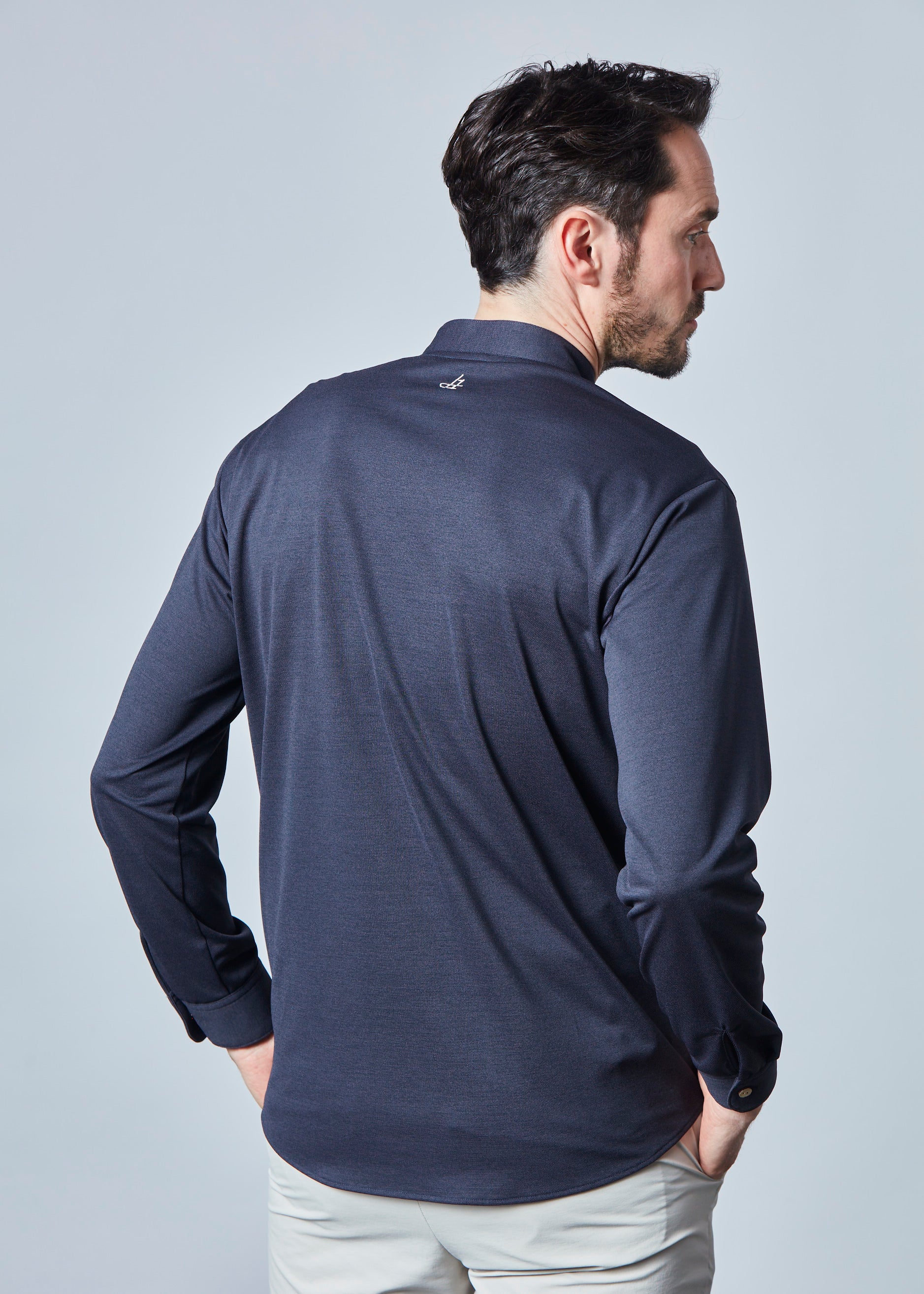 【NEW】スタンドカラー長袖シャツ