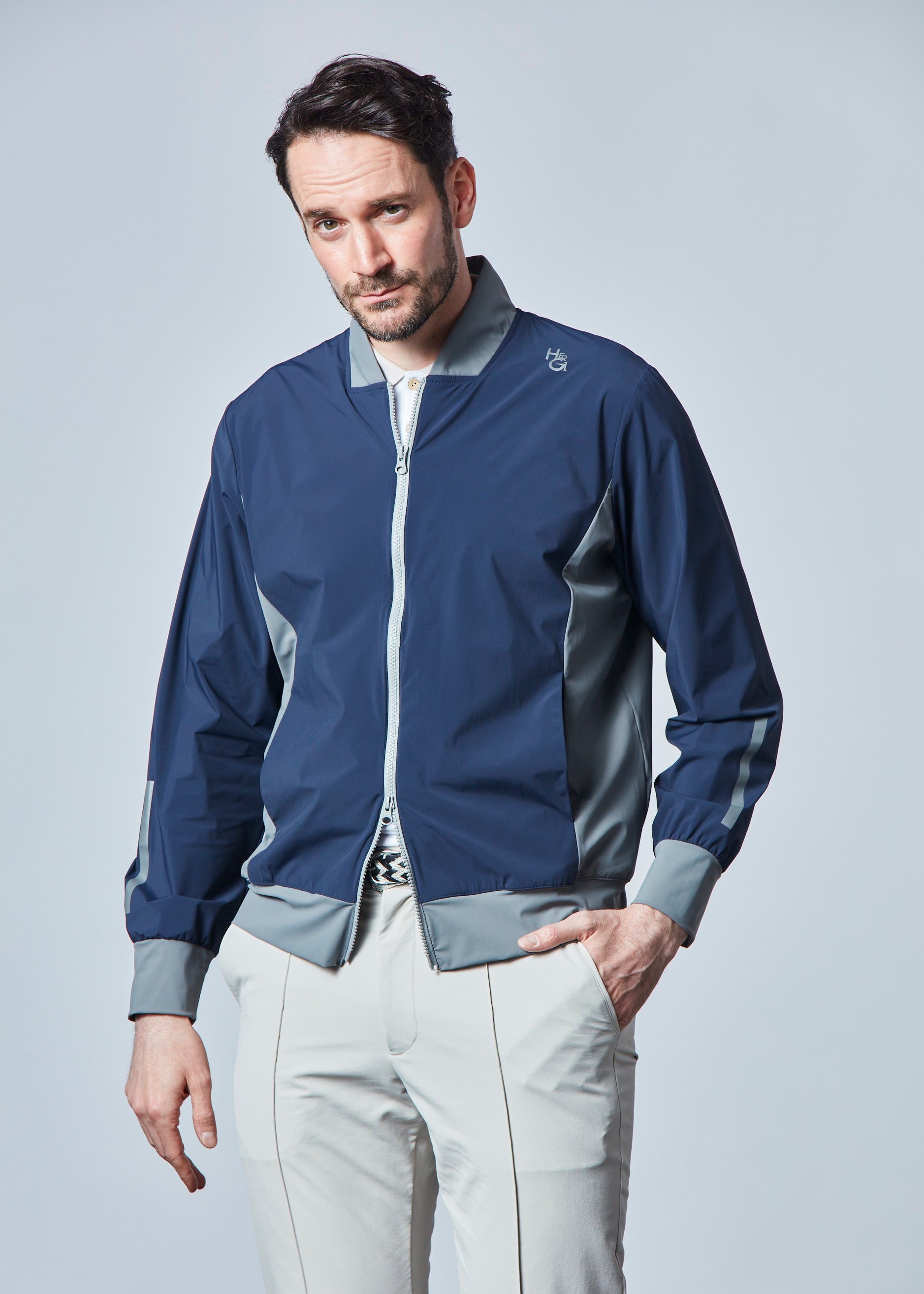 【先行予約・NEW】パッカブルコンパクトナイロンストレッチブルゾン