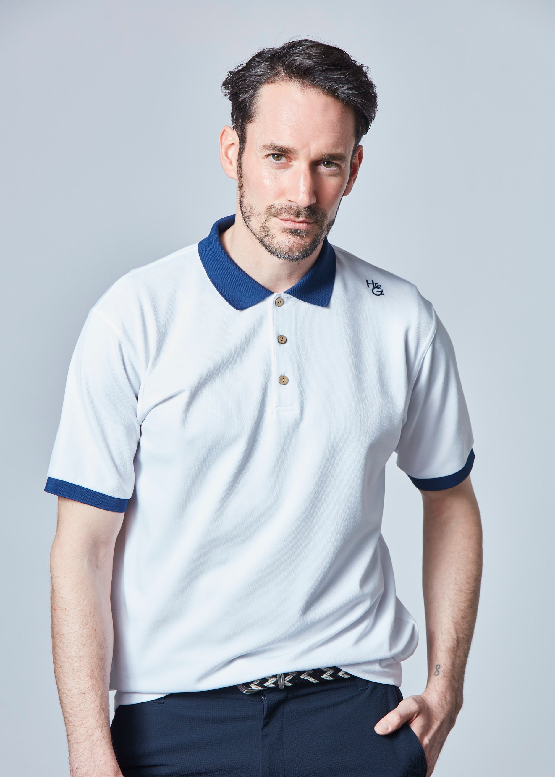 【NEW】エクスクルーシブホワイトモジュラーポロ