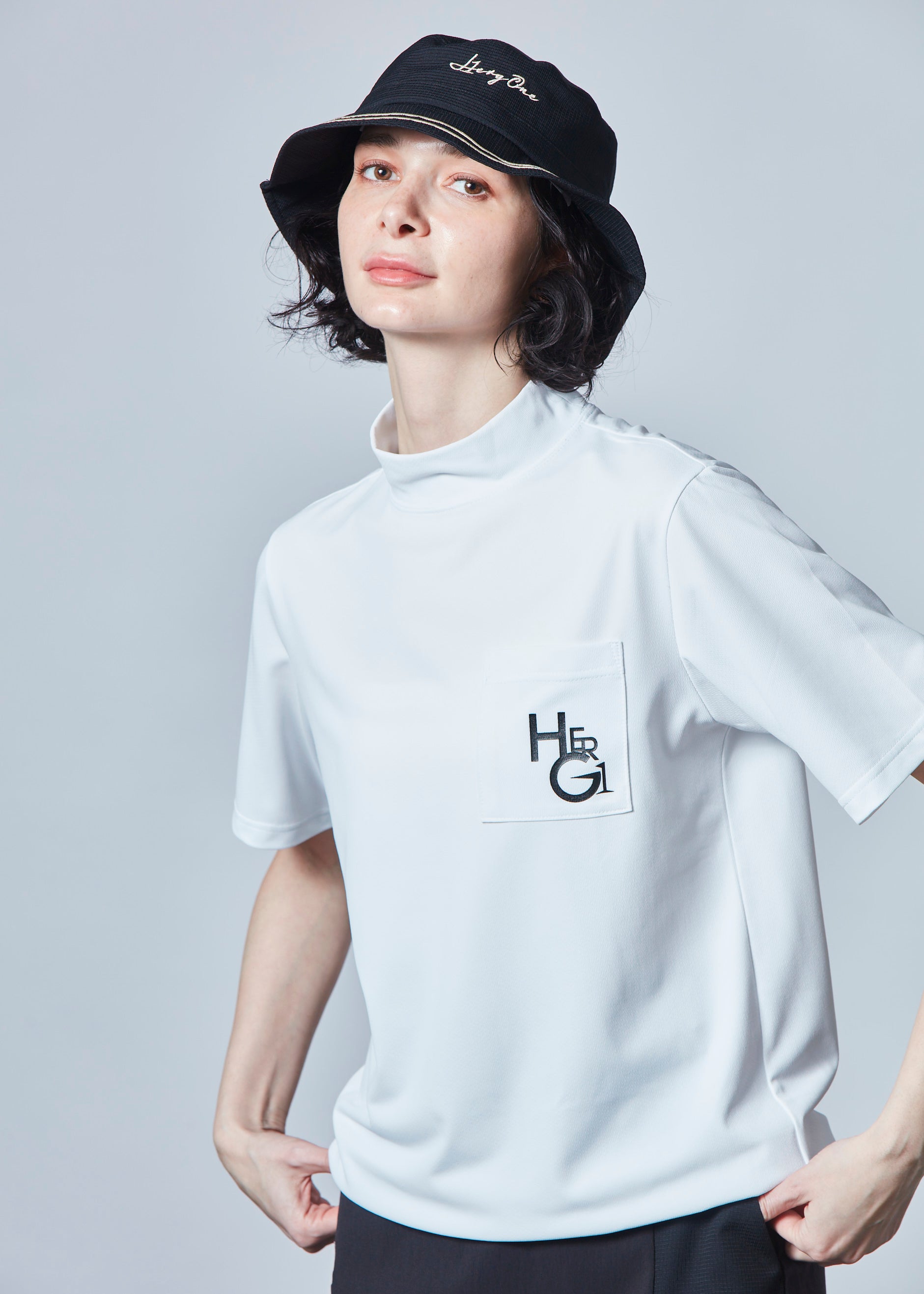 入荷・NEW】トゥルーボーテ半袖モックネック
