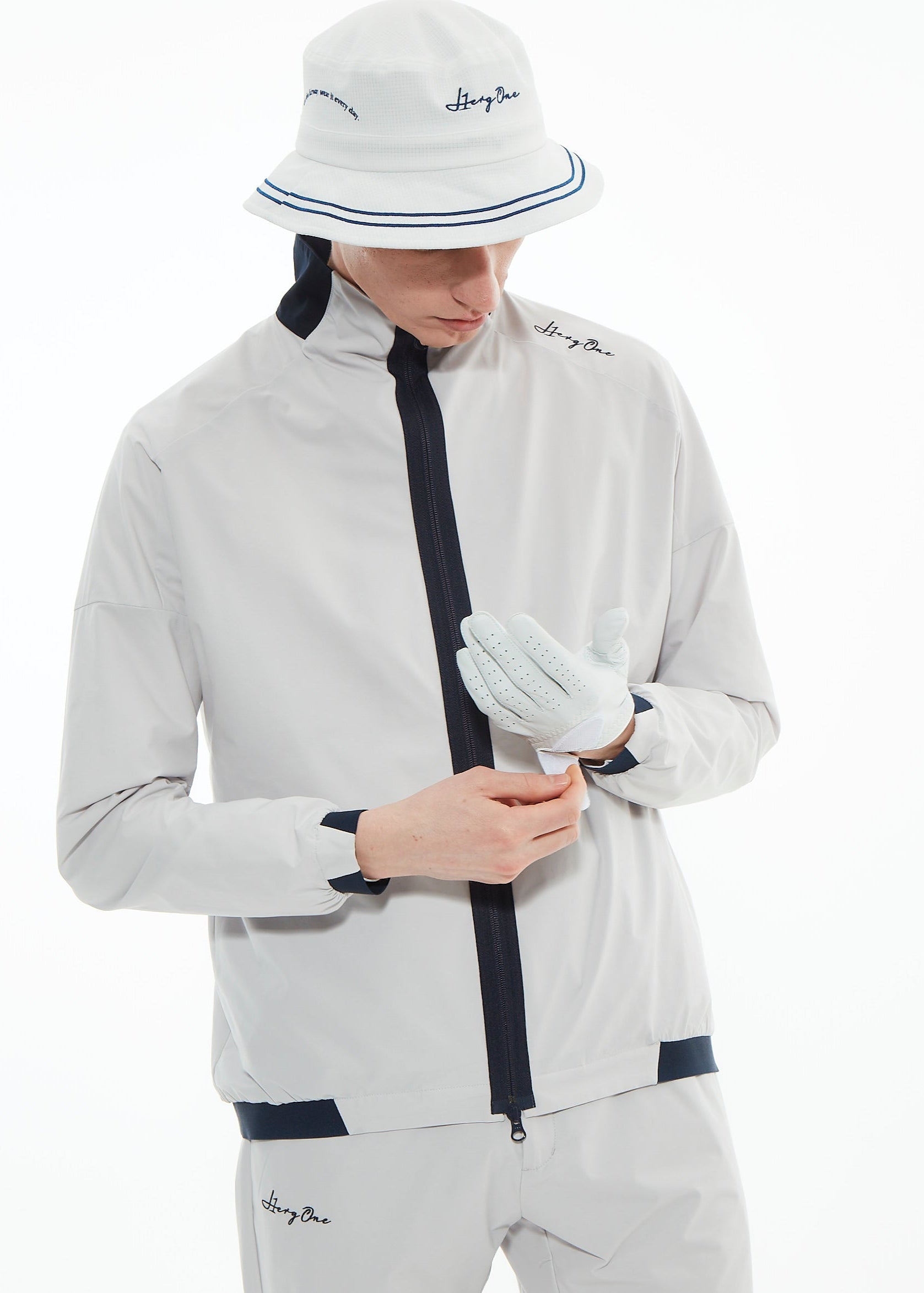 MENS WINDPROOF & PACKABLE JACKET