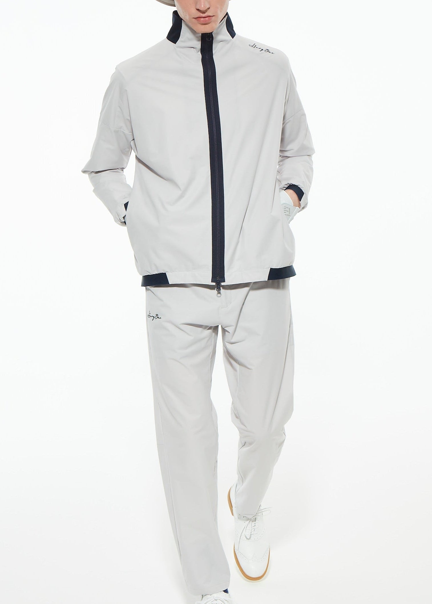 MENS WINDPROOF LIGHT PANTS