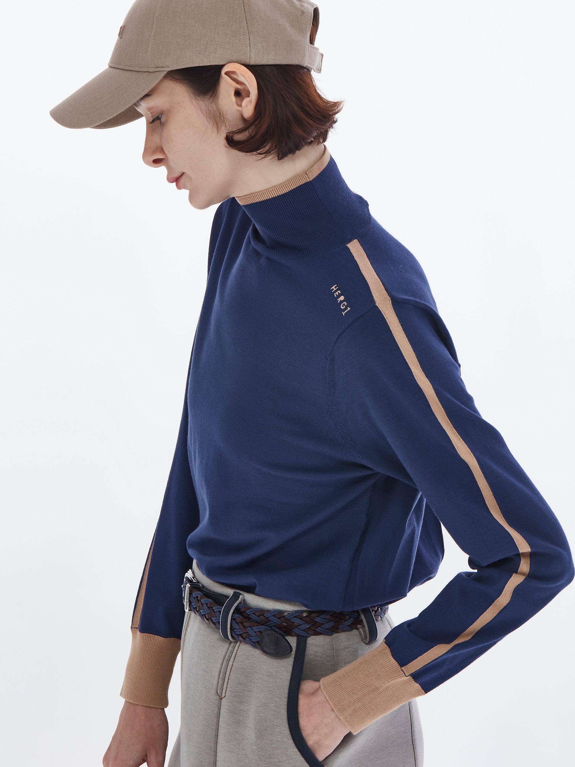 【NEW】ラインデザインタートルネック・ウィメンズ