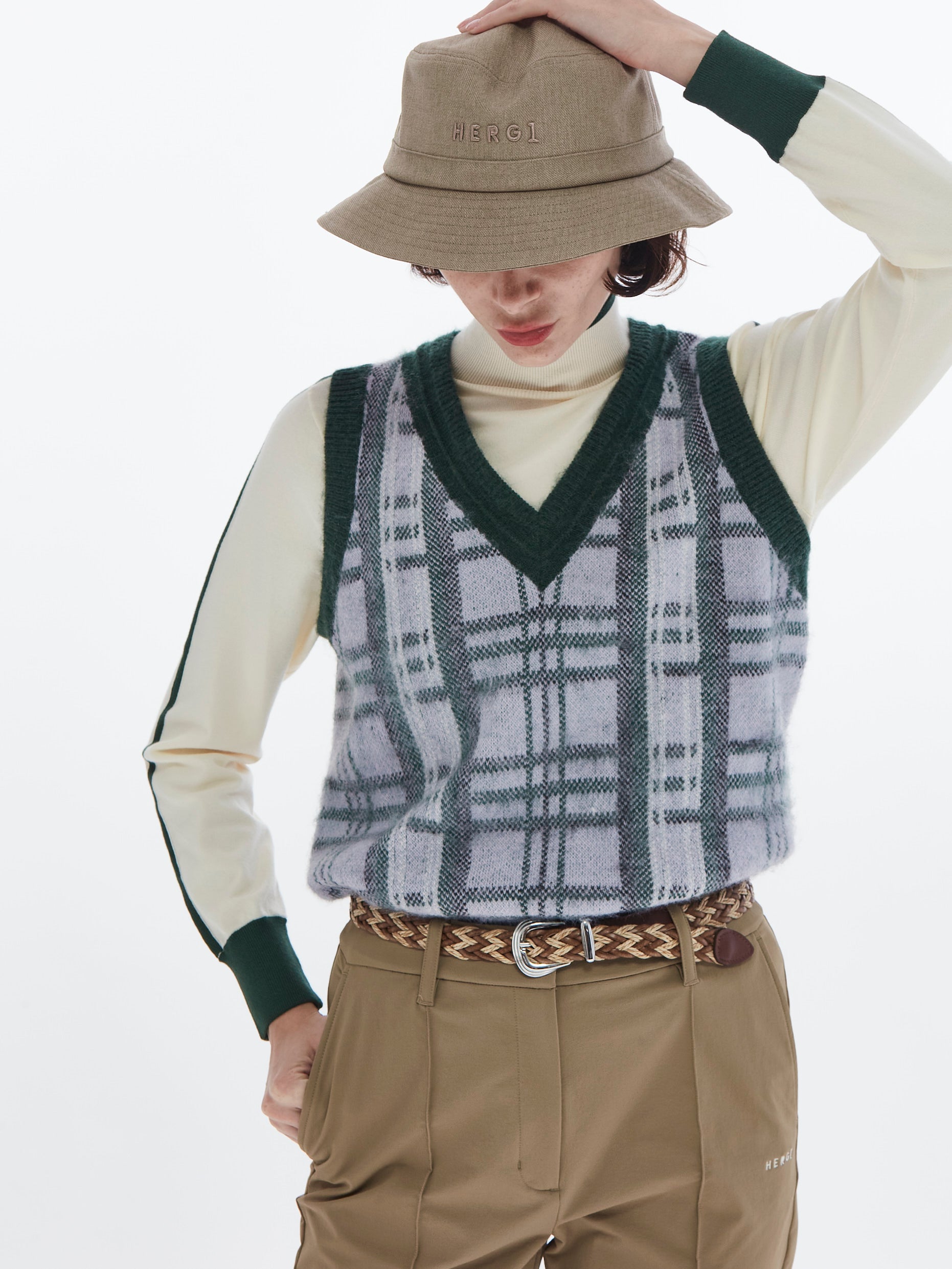 【NEW】チェックニットベスト・ウィメンズ