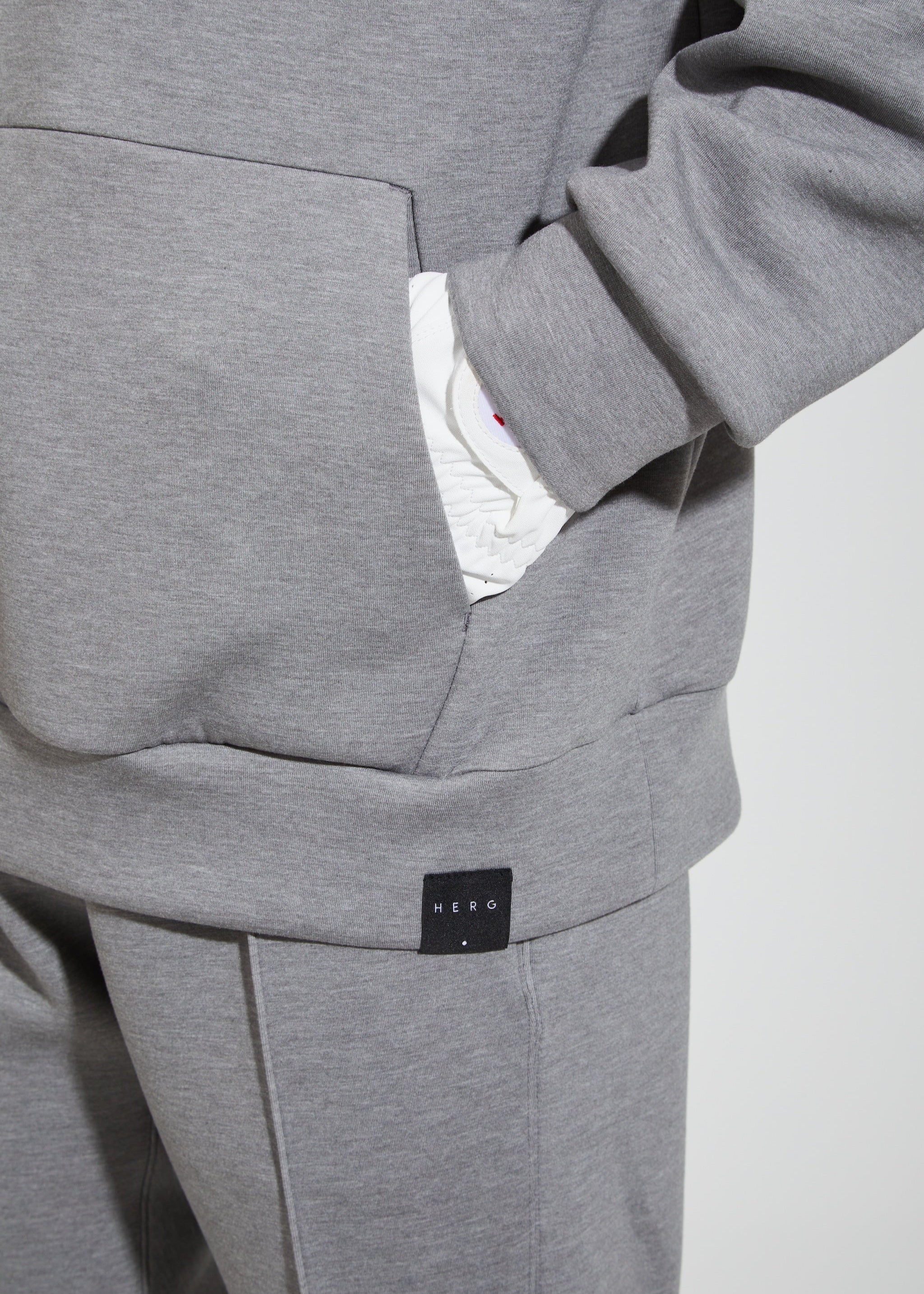 ハーフジップフーディ・メンズ