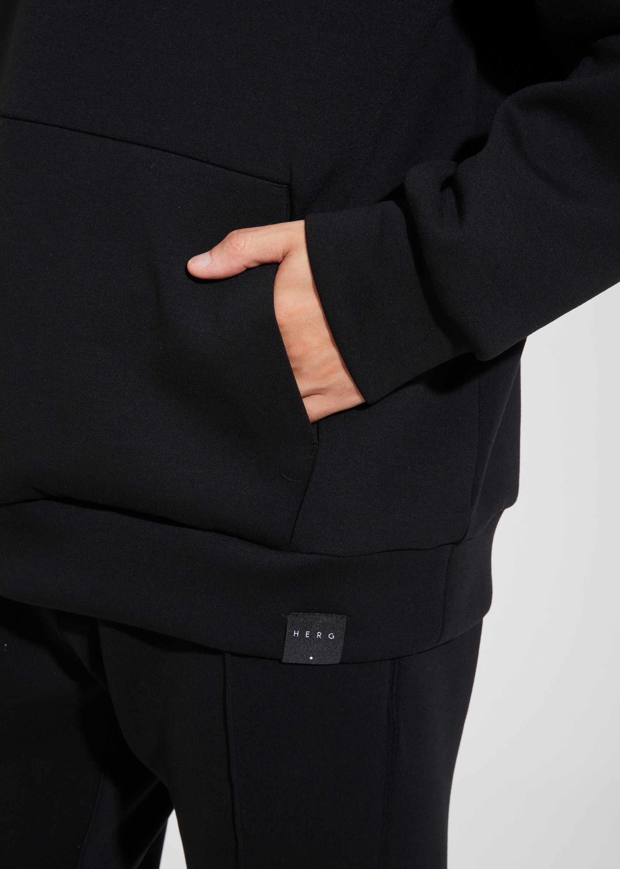 ハーフジップフーディ・メンズ