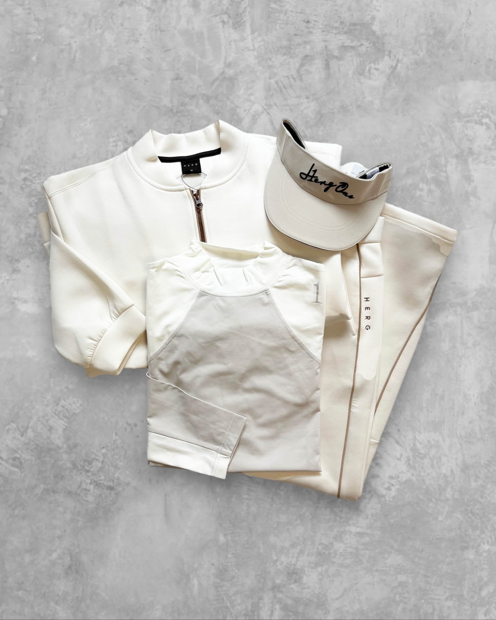 ※限定2点【サイズ6】 目玉セット!!このまま着て!冬のホワイトコーデB