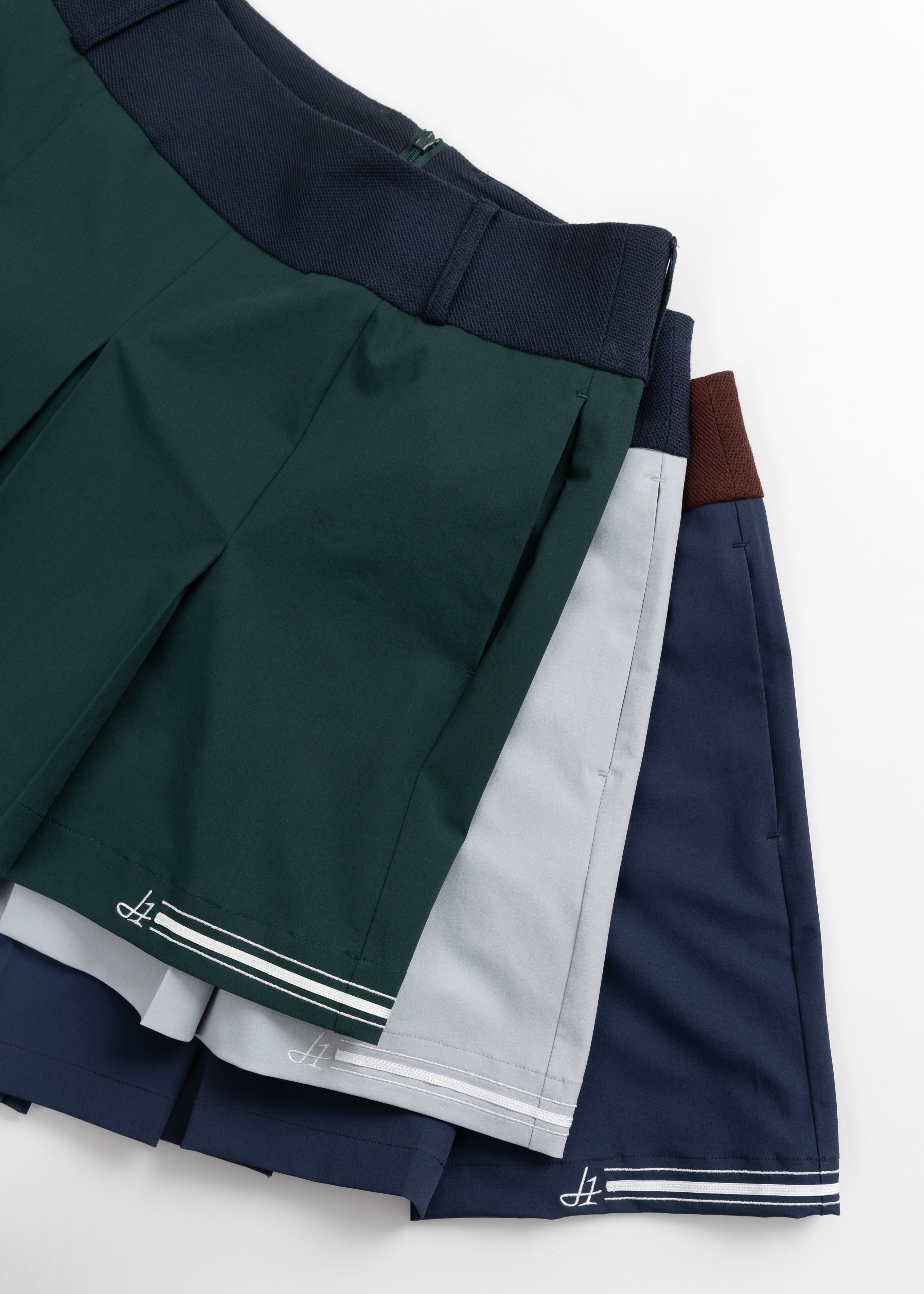 【2025 NEW】SPORTEX DUAL FABRIC TUCK SKIRT