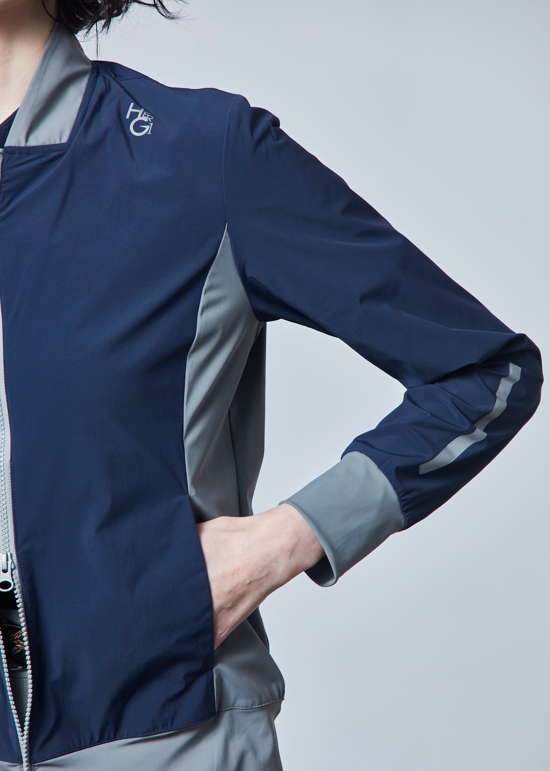 【先行予約・NEW】パッカブルコンパクトナイロンストレッチブルゾン