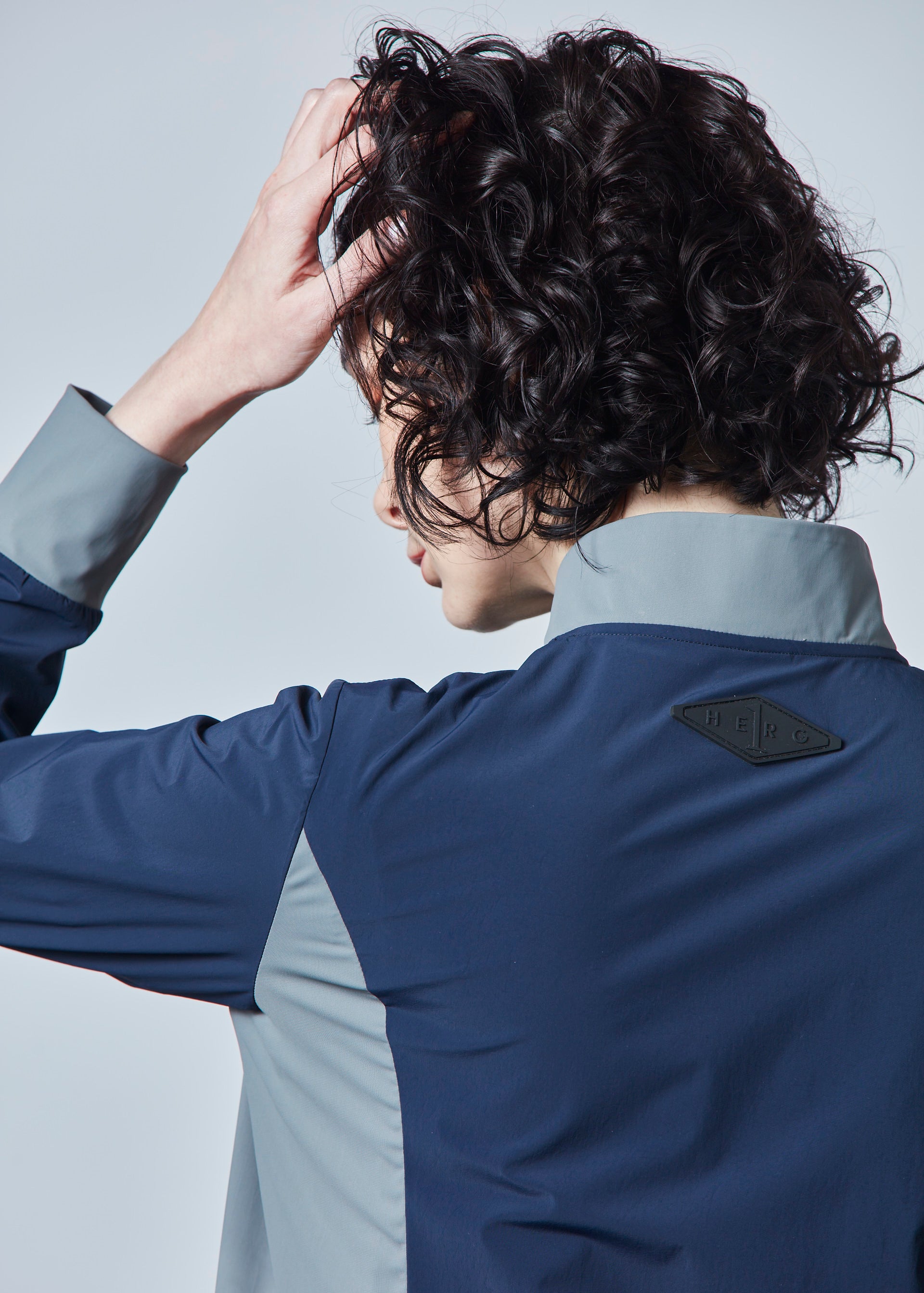 【先行予約・NEW】パッカブルコンパクトナイロンストレッチブルゾン