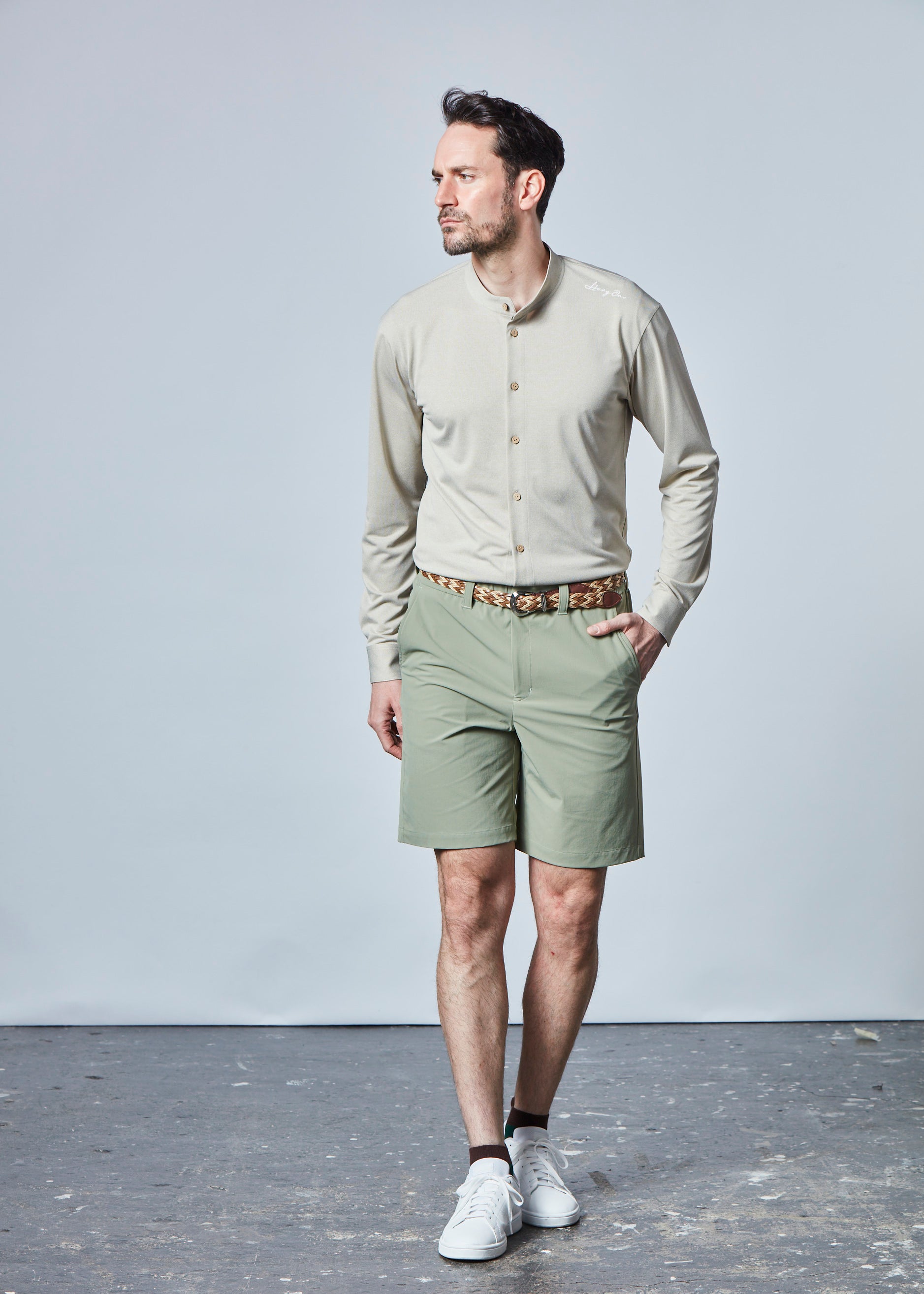 【NEW】スタンドカラー長袖シャツ