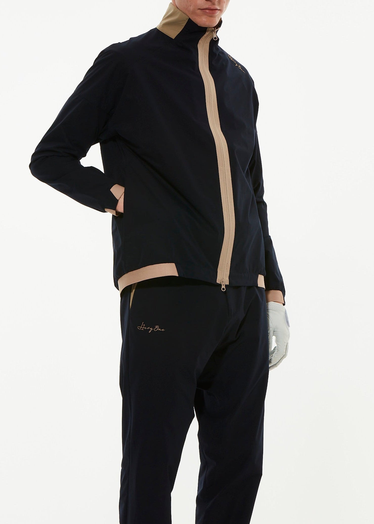 MENS WINDPROOF LIGHT PANTS